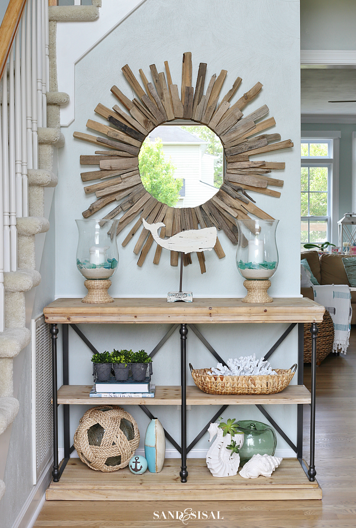 4 Simple Ways to Create a Welcoming Entryway