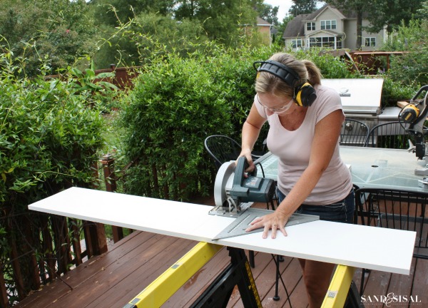 Wear Protective Gear when using powertools #3MDIY #3MPartner