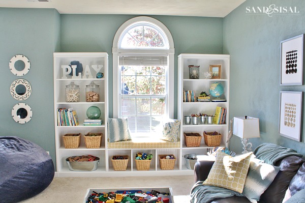 Playroom Storage Ideas - DIY Built-in Bookshelves with Seating Bench