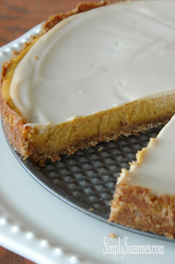 pumpkin cheesecake with sour cream topping