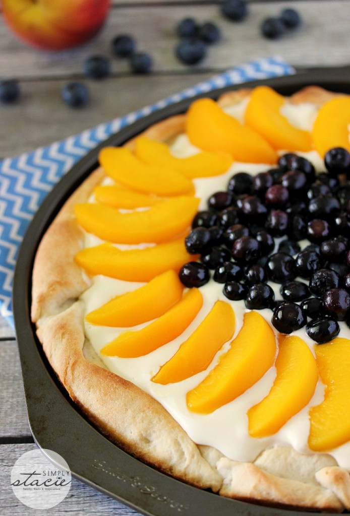 peach-blueberry-pizza