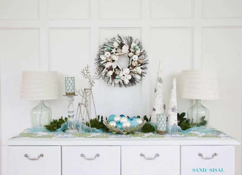 Coastal Christmas Vignette