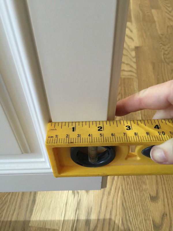 measure cabinets for template width