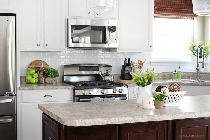 kitchen-smart-tiles-white-backsplash