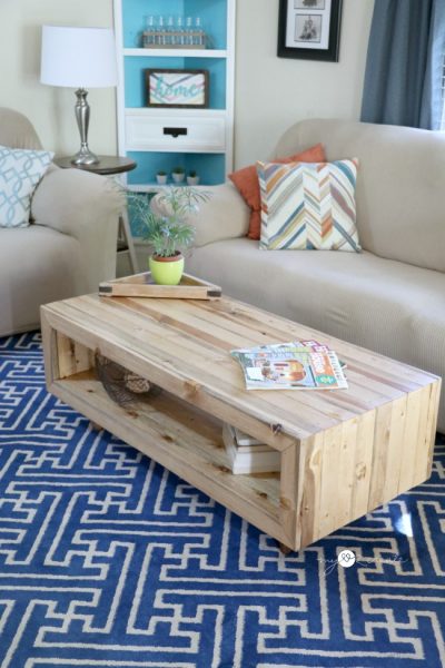 DIY Reclaimed Wood Coffee Table