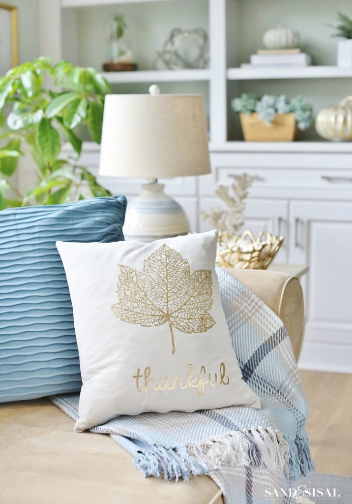 Coasting into Fall Home Tour + HomeGoods Giveaway