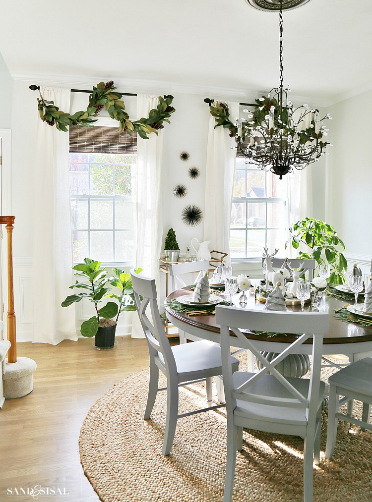 magnolia-silver-and-gold-holiday-dining-room