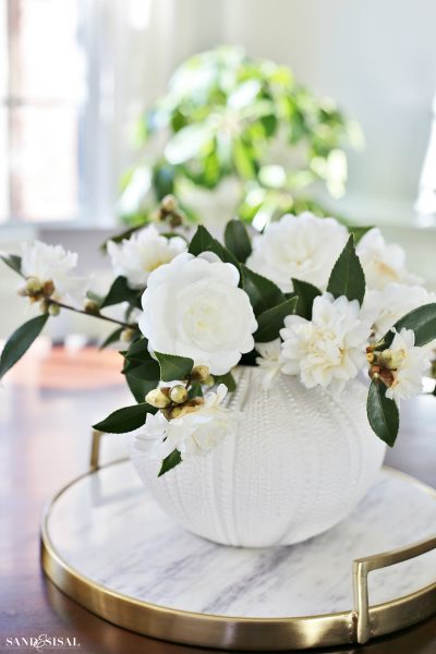 white-camellia-centerpiece-2