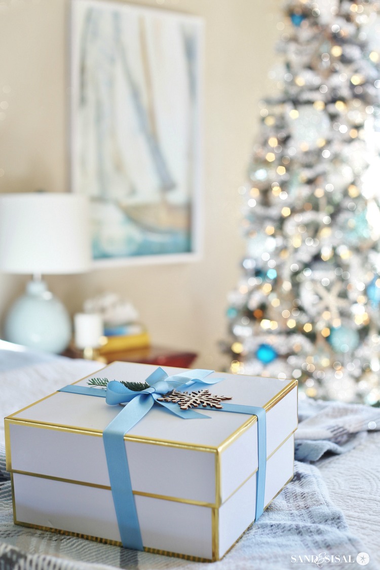 A Classic Coastal Christmas Bedroom Tour + Coastal Christmas Tree