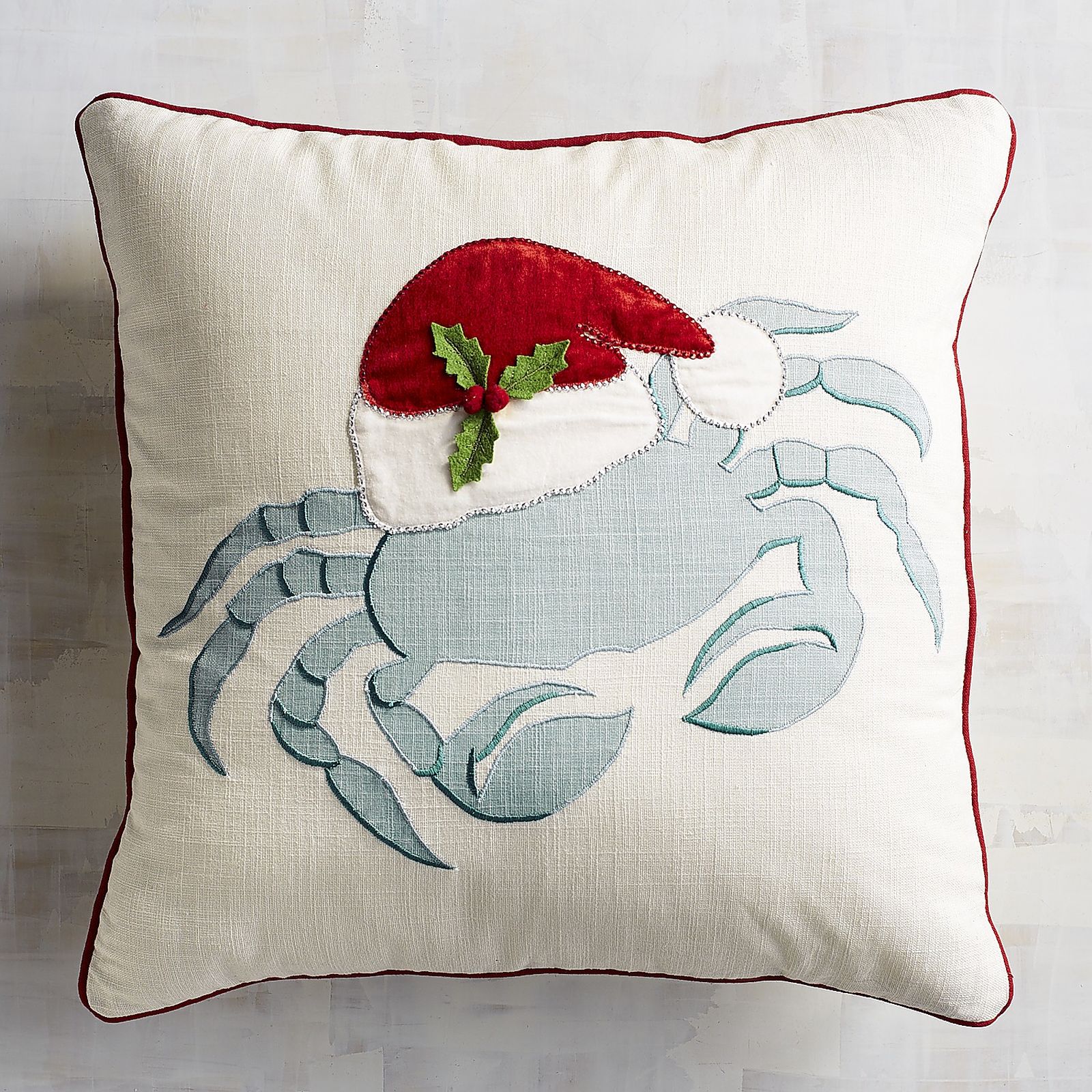 https://www.sandandsisal.com/wp-content/uploads/2016/12/blue-crab.jpg