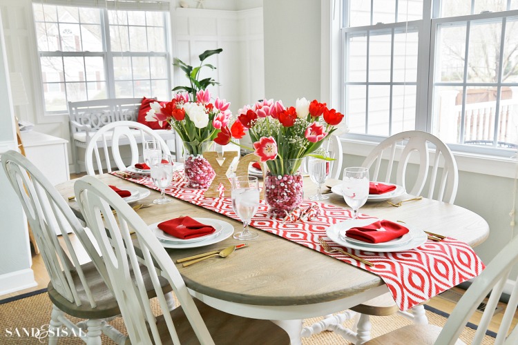 Valentine's Day Table Decor