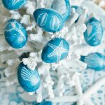 Coastal Easter Eggs - an easy Easter craft and coastal decor idea for the beach lover!