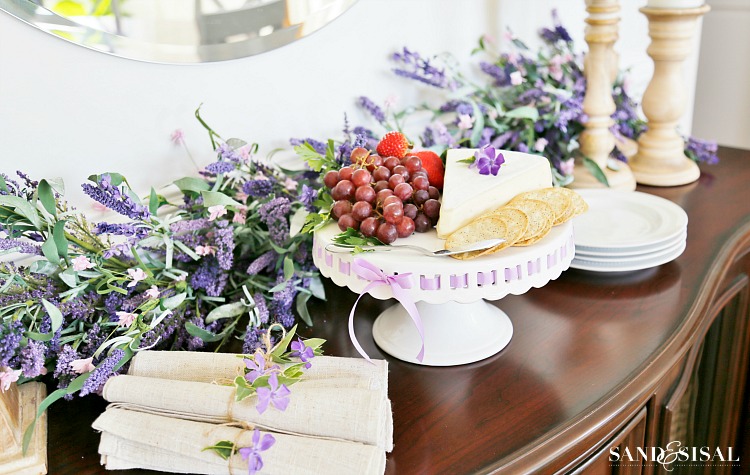 simple-springtime-entertaining-fabulous-faux-florals