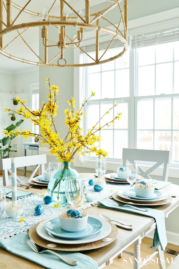 yellow-and-aqua-easter-tablescape