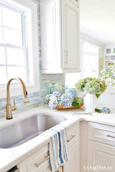 Summer Coastal Kitchen