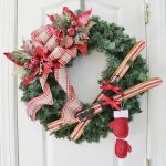 DIY Ski Lodge Christmas Wreath