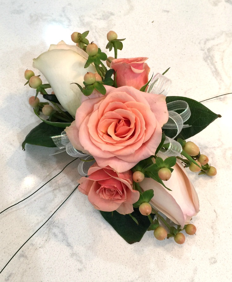 wrist corsage materials