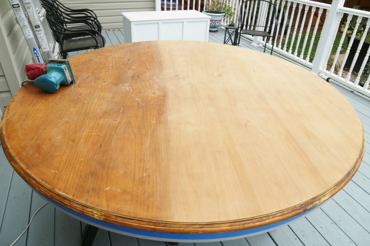 Sanding a tabletop