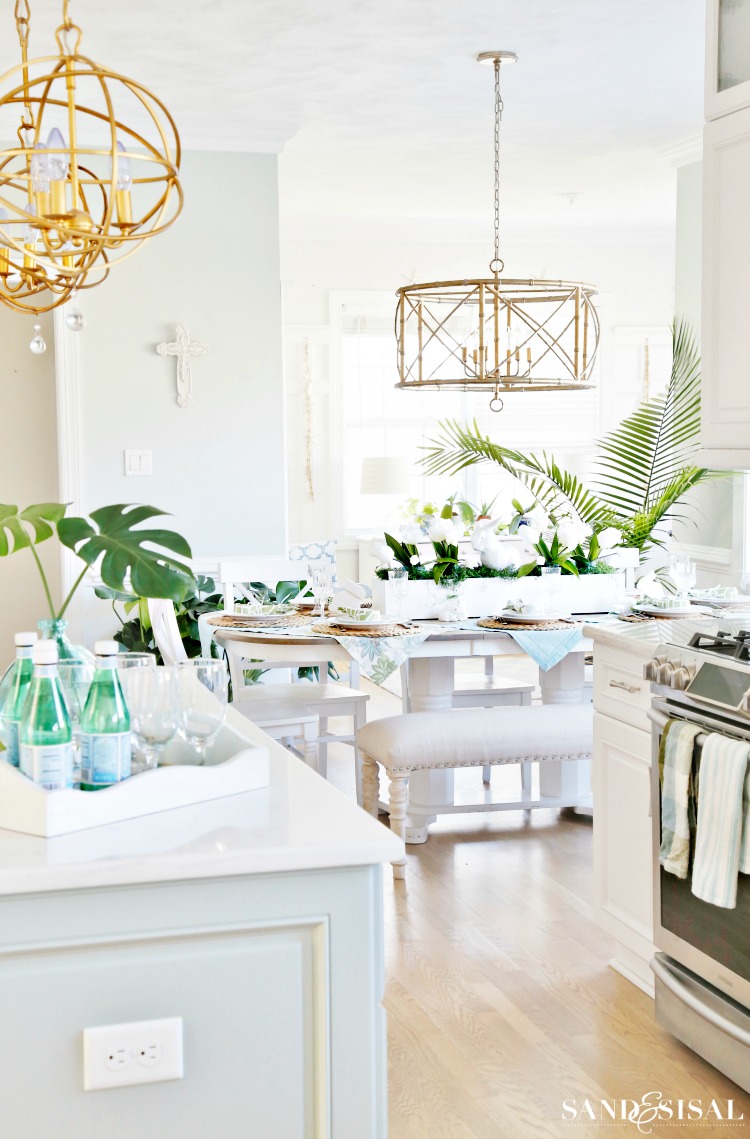  Coastal  Kitchen  Decorating Ideas  for Spring Sand and SIsal