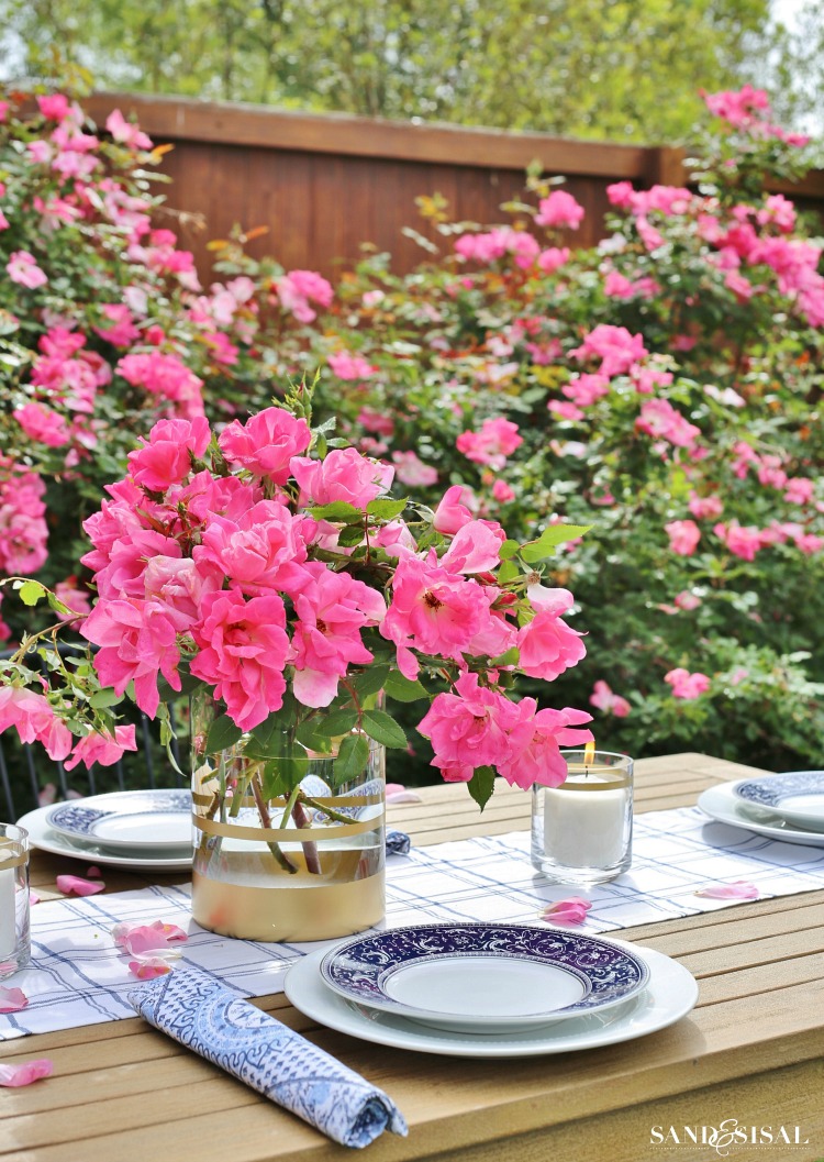 Rose Garden Outdoor Dining
