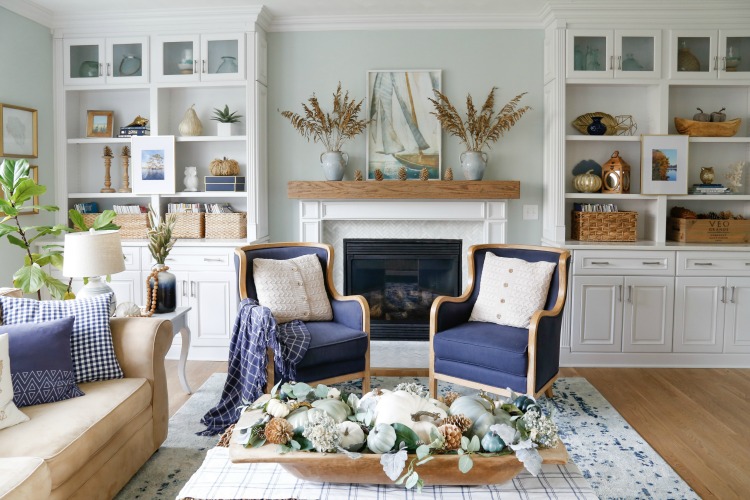 Navy and Neutral Fall Living Room Tour