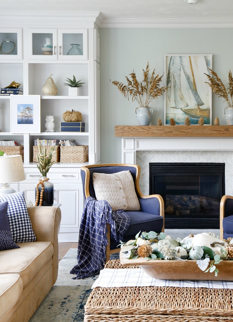 Navy and Neutral Fall Living Room and Kitchen Tour