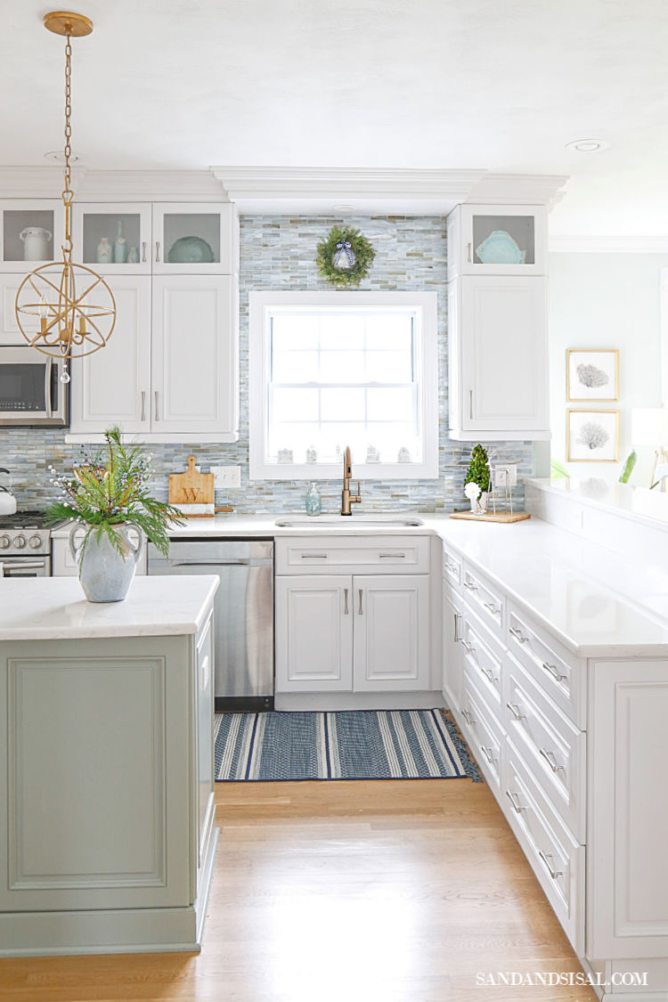 Christmas in the Coastal Kitchen Sand and Sisal Christmas in the Coastal Kitchen Sand and Sisal