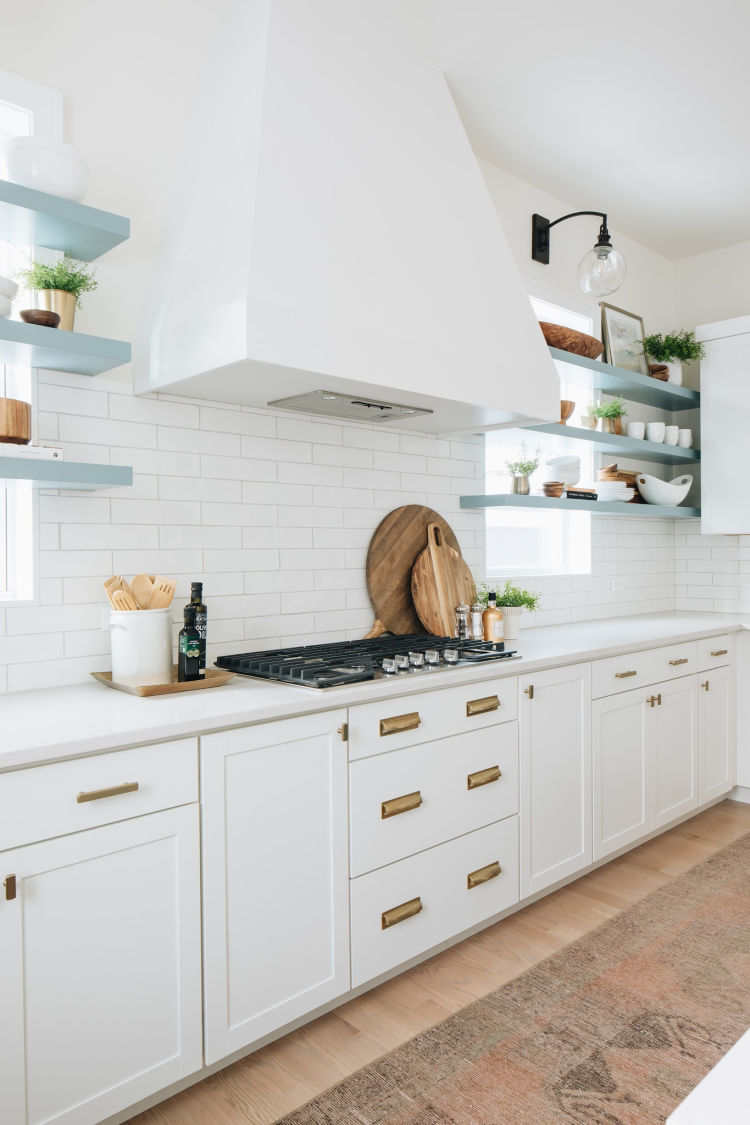 Coastal Farmhouse House Kitchen