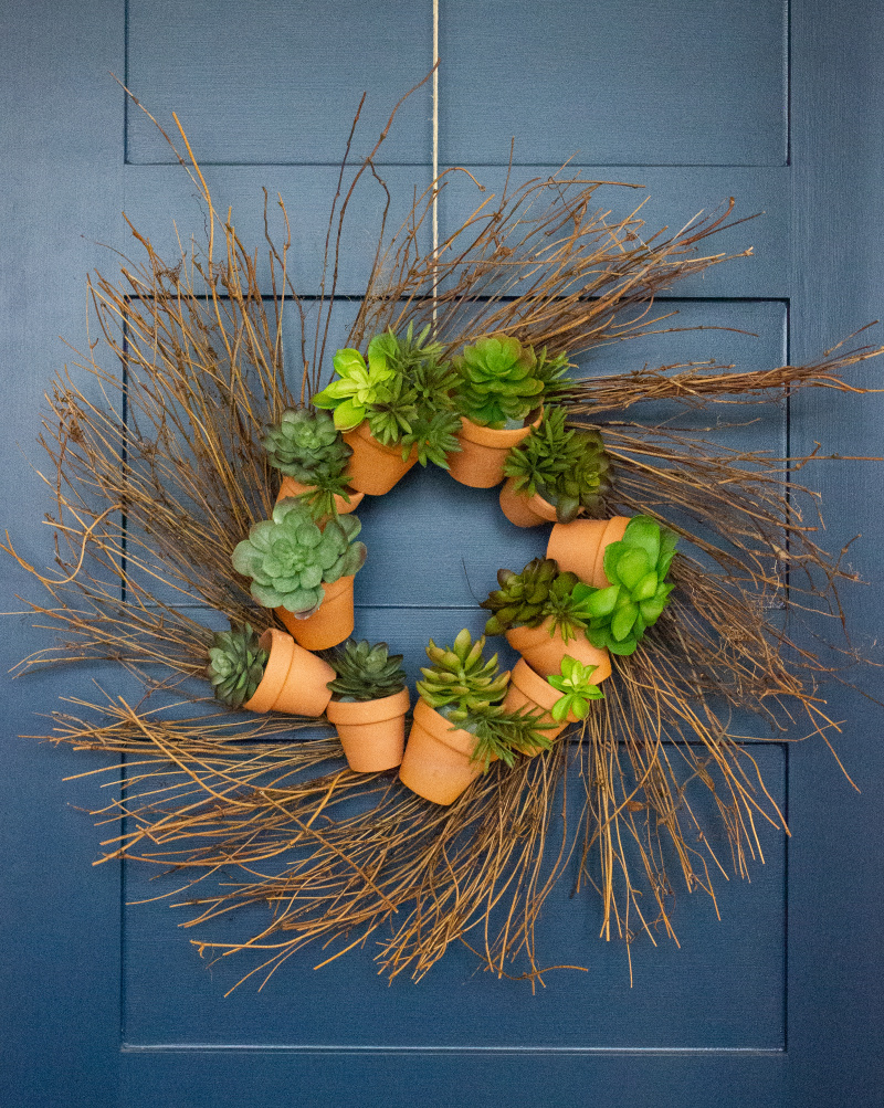 Succulent pot wreath