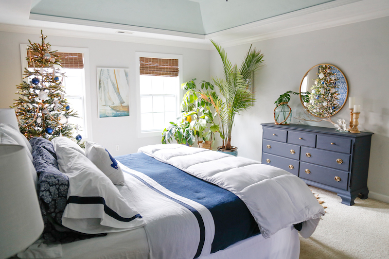 Coastal Christmas Bedroom 