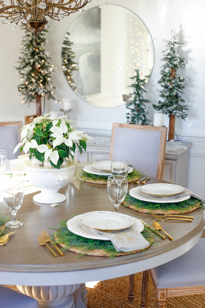 Christmas Dining Room and Table Setting Ideas